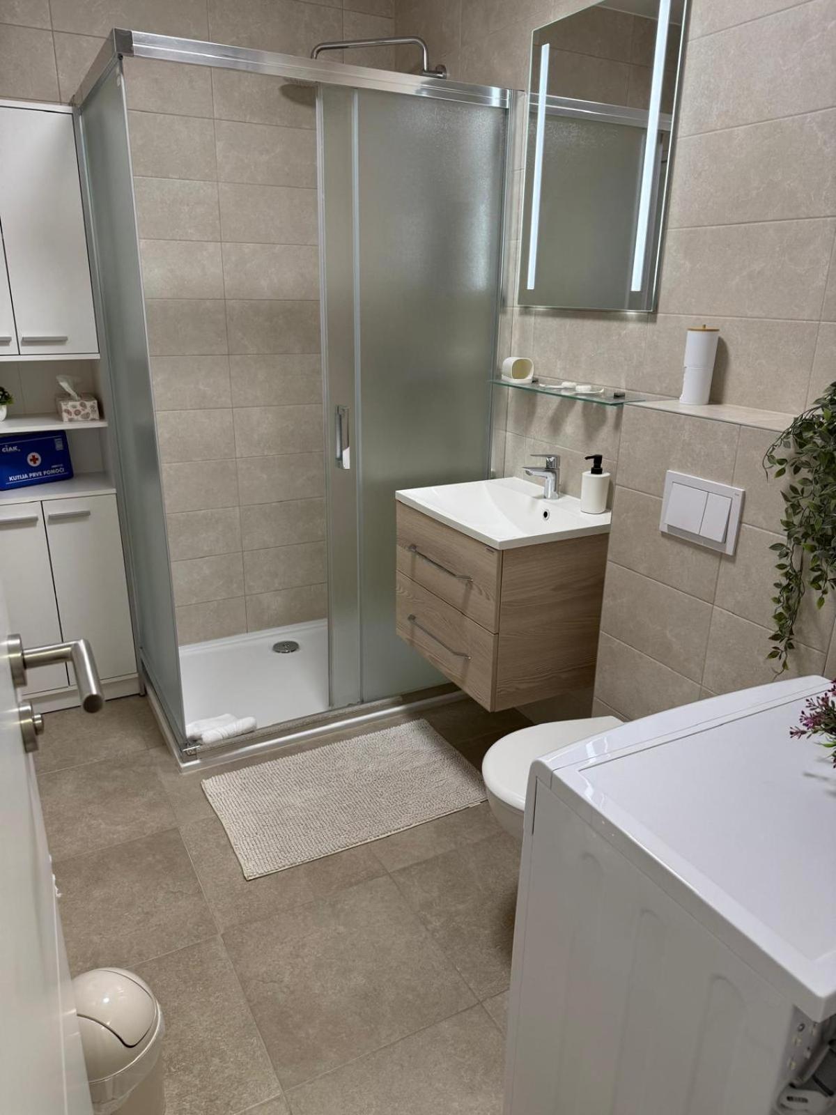 Fiolica Apartment Zapresic Exterior photo